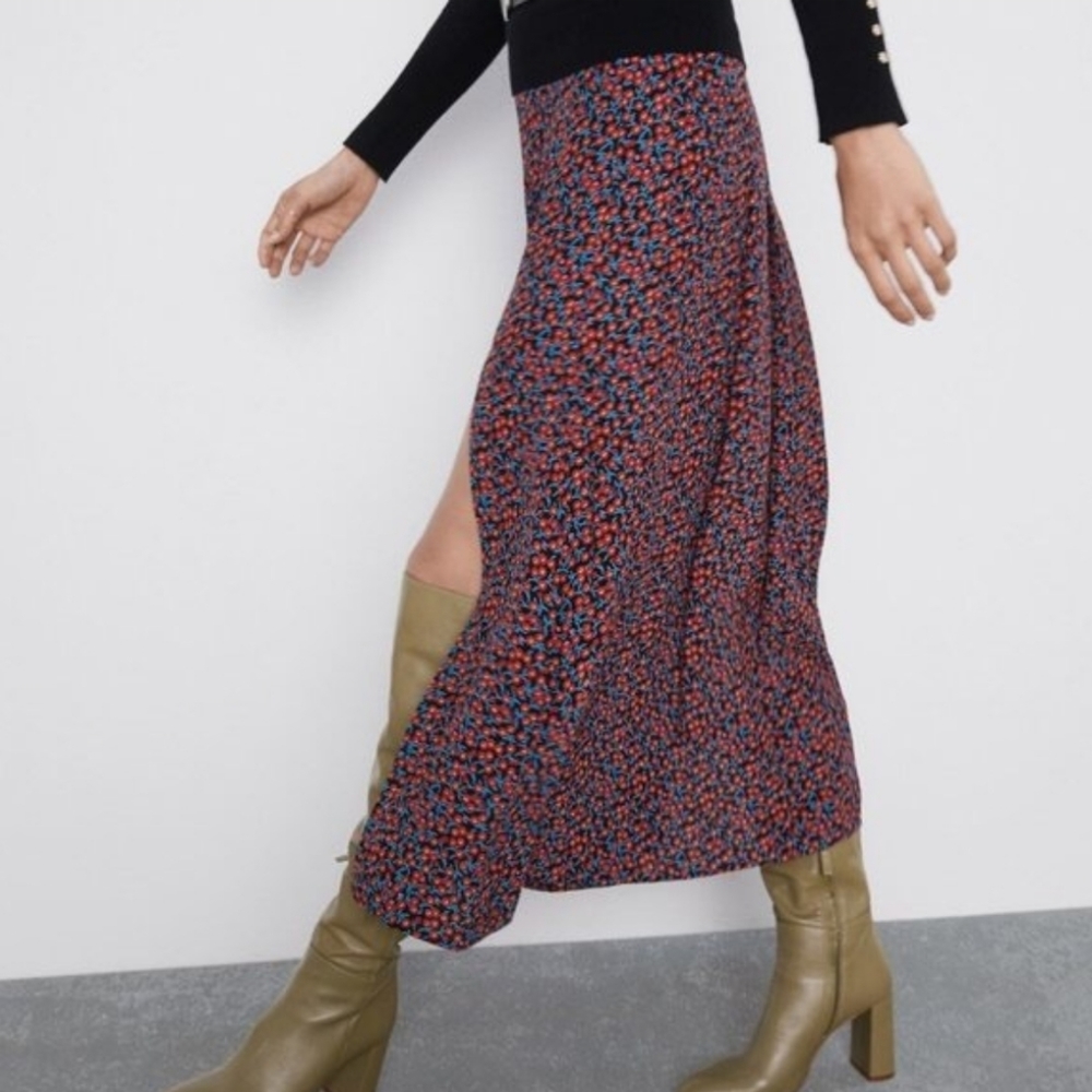 Zara double slit maxi floral skirt